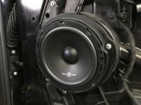 Установка акустики SoundQubed QS-6.5 в Mercedes V class (W447)
