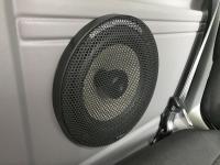 Установка акустики Focal Performance PC 165 FE в Volkswagen Caravelle T6.1