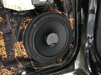 Установка акустики Focal Universal ICU165 в Volkswagen Passat B6