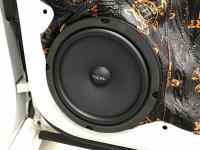 Установка акустики Focal Universal ISU200 в Volkswagen Passat B8