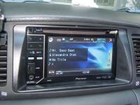 Фотография установки магнитолы Pioneer AVH-2300DVD в Toyota Corolla IX