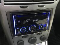 Фотография установки магнитолы Pioneer FH-S525BT в Opel Astra H