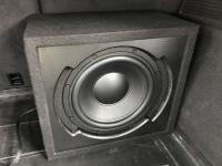 Установка сабвуфера SOaudio SO250-2x2 в Volkswagen Touareg III