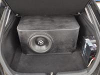 Установка сабвуфера SoundQubed HDC412-D1-A в KIA Stinger