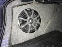 Установка сабвуфера Kicker 43C104 в BMW 3 (E90)