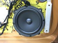 Установка акустики Focal Universal ISU200 в Audi TT II (8J)