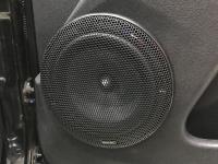 Установка акустики Focal Slatefiber PS 165 SF в Renault Duster