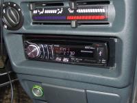 Фотография установки магнитолы Pioneer DEH-6310SD в Lada 2114