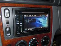 Фотография установки магнитолы Pioneer AVH-P3200BT в Mercedes ML (W163)