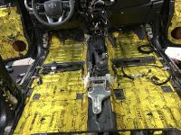 Установка Comfort Mat Spider в Toyota Hilux