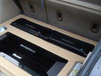 Установка усилителя Audison SR 4 в Dodge Caliber