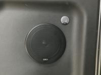 Установка акустики Focal Universal ISU200 в Ford Transit