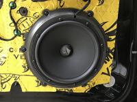 Установка акустики Helix Ci3 W200FM-S3 в Porsche Panamera