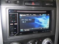 Фотография установки магнитолы Pioneer AVH-2300DVD в Suzuki Grand Vitara