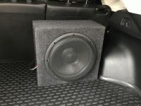 Установка сабвуфера Aspect GLW-10s4 SQ в Changan UNI-S