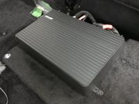 Установка усилителя Eton MA 1 в Dodge Durango SRT III