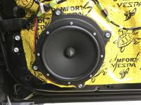 Установка акустики Helix Ci3 W200FM-S2 в Toyota Camry V70