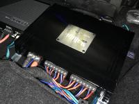 Установка усилителя Hellion HAM8.100DSP в Toyota Camry V70