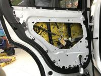 Установка Comfort Mat Vespa в Land Rover Range Rover IV