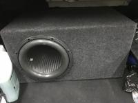 Установка сабвуфера Recoil PW10D2 tube box в Hyundai Sonata