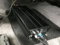 Установка усилителя Hellion HAM 800.2D в Subaru Legacy