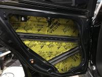 Установка Comfort Mat Vespa в Mercedes E class (W212)
