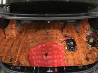 Установка Comfort Mat Raptor в Mercedes E class (W212)