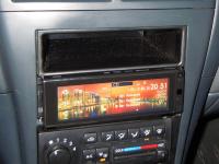 Фотография установки магнитолы JVC KD-AVX77EE в Nissan Almera Classic