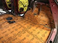 Установка Comfort Mat Raptor в Renault Kaptur