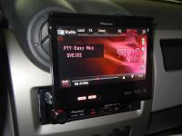 Фотография установки магнитолы Pioneer AVH-P6300BT в Renault Logan