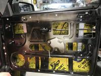 Установка Comfort Mat Vespa в Lada Niva 4x4