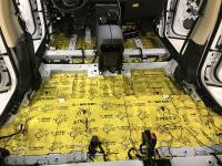 Установка Comfort Mat Spider в Seres Aito M5