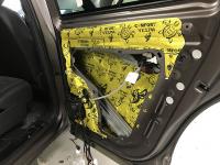 Установка Comfort Mat Vespa в Volkswagen Teramont