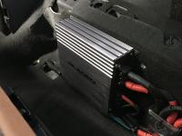 Установка усилителя Gladen RC 600c1 в Audi Q7 II (4M)