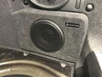 Установка сабвуфера Aspect GLW-10s4 SQ в Skoda Superb II (B6)