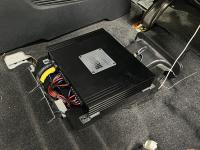 Установка усилителя Hellion HAM8.100DSP в Toyota Alphard II