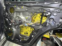 Установка Comfort Mat Vespa в Toyota Land Cruiser 200