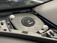 Установка акустики Hertz MP 28.3 Pro в Toyota RAV4 VI XA60