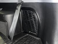 Установка сабвуфера Eton PW 10 Flat в Chery Tiggo 8 Pro