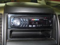 Фотография установки магнитолы Pioneer DEH-6310SD в KIA Sorento I (BL)