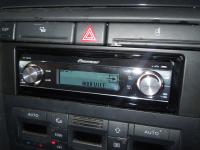 Фотография установки магнитолы Pioneer DEH-P88RSII в Audi A4 (B6)