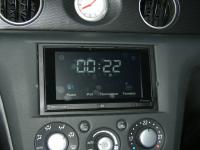 Фотография установки магнитолы Pioneer AppRadio SPH-DA01 в Mitsubishi Outlander