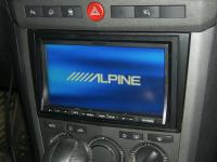 Фотография установки магнитолы Alpine IVA-W520R в Opel Antara