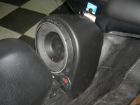 Установка сабвуфера Rockford Fosgate P2D48 в Honda Silver Wing