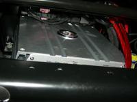 Установка усилителя DLS MA23 в Volkswagen Caravelle