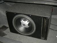 Установка сабвуфера JBL GT5-12 vented box в Mitsubishi Lancer