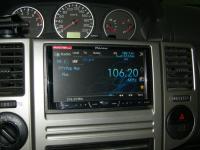 Фотография установки магнитолы Pioneer AVH-P3400DVD в Nissan X-Trail (T30)