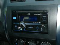 Фотография установки магнитолы JVC KW-SD70BT в Suzuki SX4