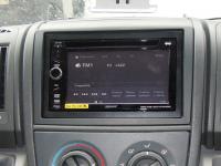 Фотография установки магнитолы Sony XAV-E60 в Peugeot Boxer