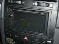 Фотография установки магнитолы Pioneer AVIC-F930BT в Volkswagen Touareg